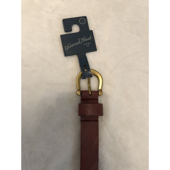 Universal Thread Womens Belt Large Burgundy Buckle Faux Leather Horseshoe NEW - Picture 1 of 10